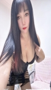 白皙丰满水娃