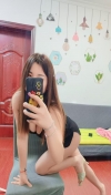 女人味十足的丝袜少妇