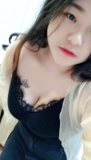 新人衣模兼职妹子。口爆吐精，水多逼紧