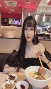 中心爽爆性感美女