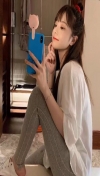 萌爱 胸赞 腿长 魅惑 舌吻