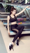 爆插小妹水多蜜桃逼紧活好腿长嫩妹丰乳