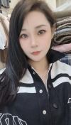 可舌吻大胸兼职妹妹