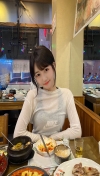 清纯可爱美女