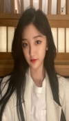 年轻漂亮的妹 子值得体验