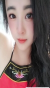 苗族娇小可人妹妹