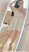 钟楼长腿美女